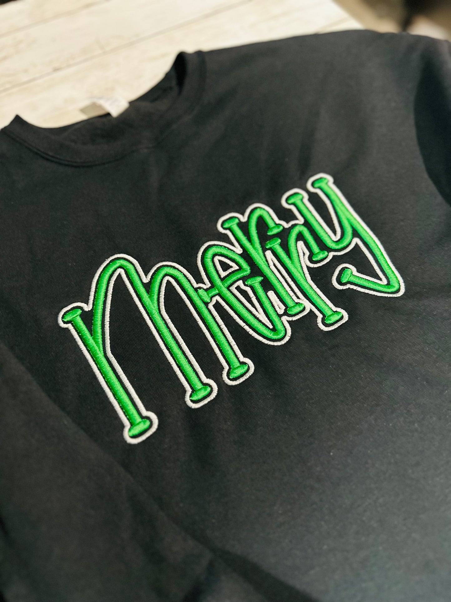 Merry | Embroidery | Puff Embroidery