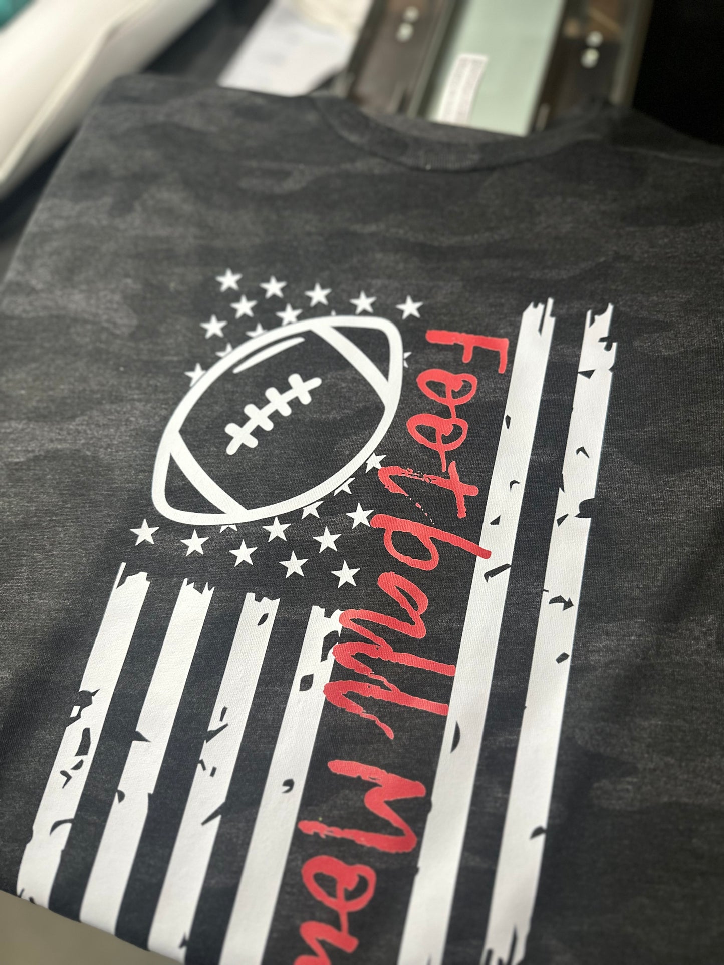 Football mom | camo tee