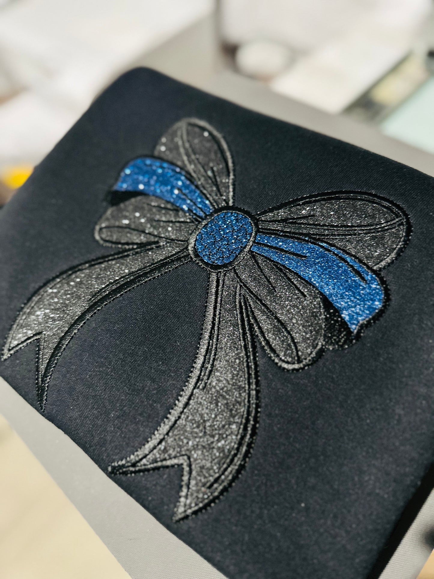 Thin Line Bow | Glitter Applique Embroidery